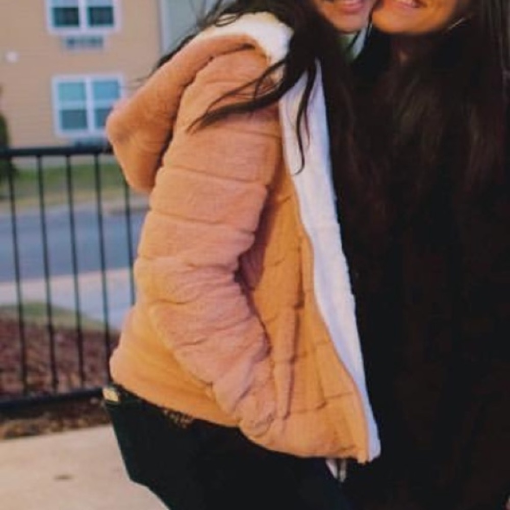 Pink jacket - Picture 2 of 3